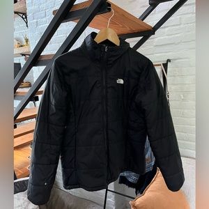 W North Face full zip puffer jacket